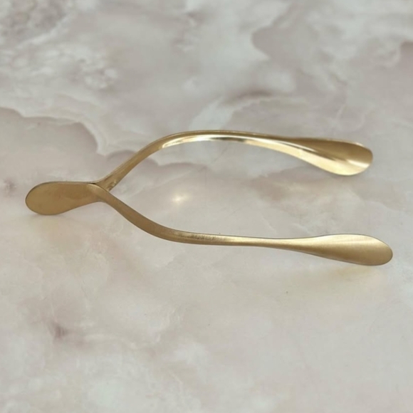 🛍️4 For $15🛍️Gold Wishbone Tongs - Picture 5 of 7